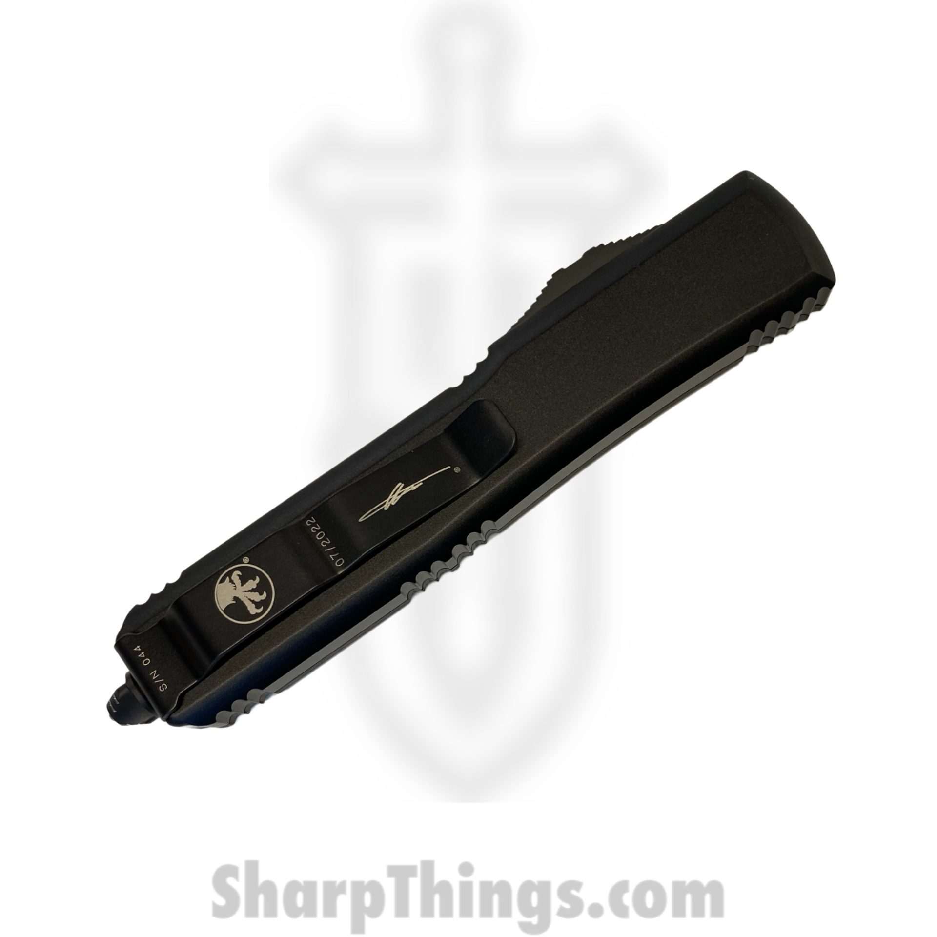 Microtech - 121-16CFS - Ultratech Signature Series - OTF Auto - Damascus Damascus Drop Point - Aluminum/CF - Black - Image 3