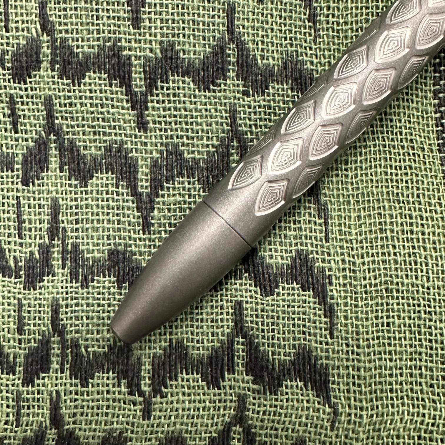 Smooth Precision Pens - SPPDSMSSW - Dragon Scales - Bolt Action - Mini Size - Stonewashed TI - Image 4